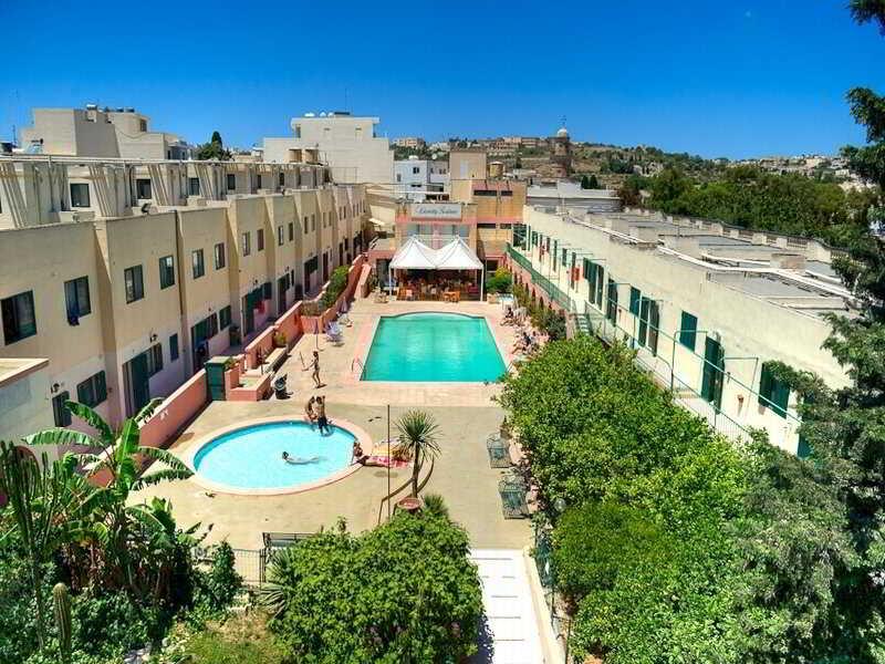 Malta University Residence Aparthotel Lija Экстерьер фото