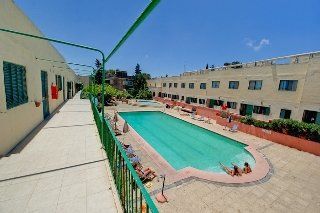 Malta University Residence Aparthotel Lija Экстерьер фото